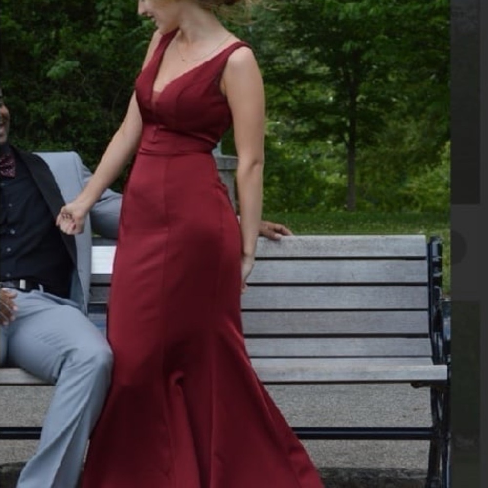 Clarisse Red V-Neck Sleeveless Prom Gown